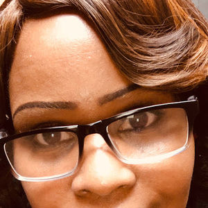 Meet your Posher, Kim.